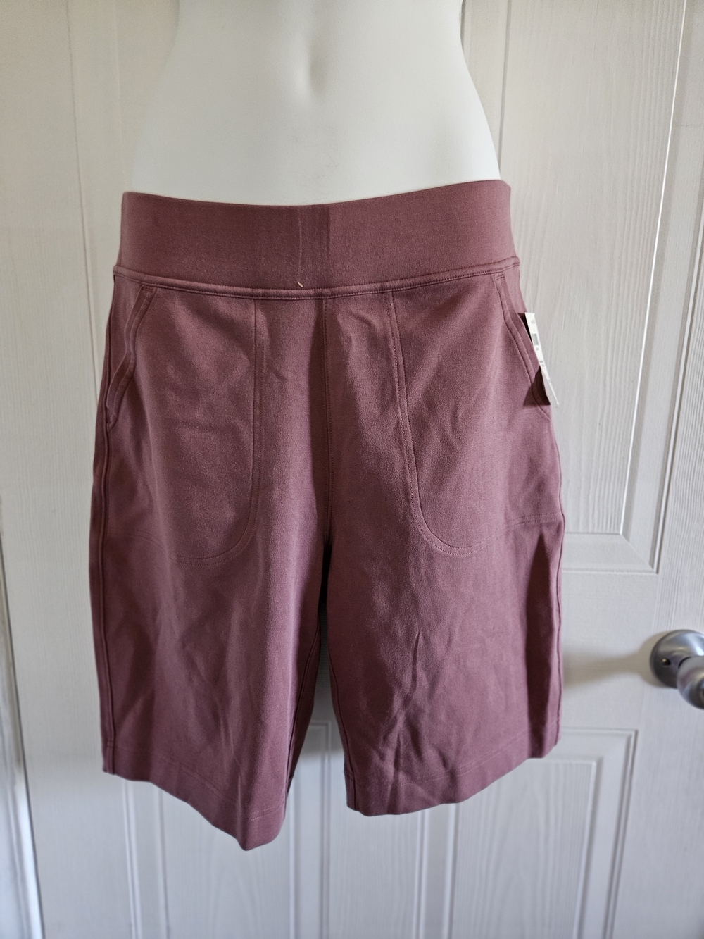 Women’s High-Rise Mauve Knit Shorts